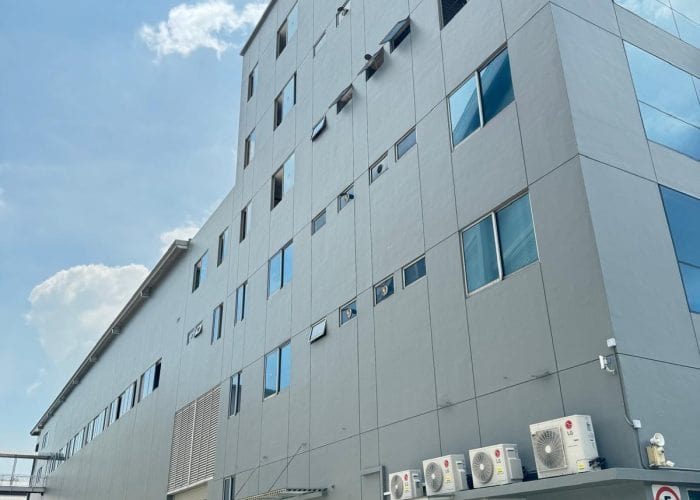 Industrial-painting-2-qq91nac4o9q4ppxmdkq8x16uvmt4da6rt2p0g5sww8-min Industrial Painting Photo